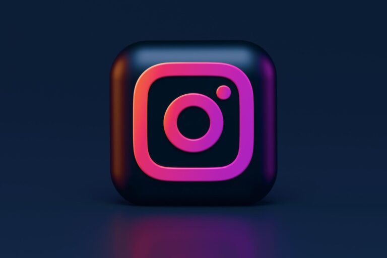 The Ethics of Downloading Instagram Reels: Balancing Content Creation and Consumption